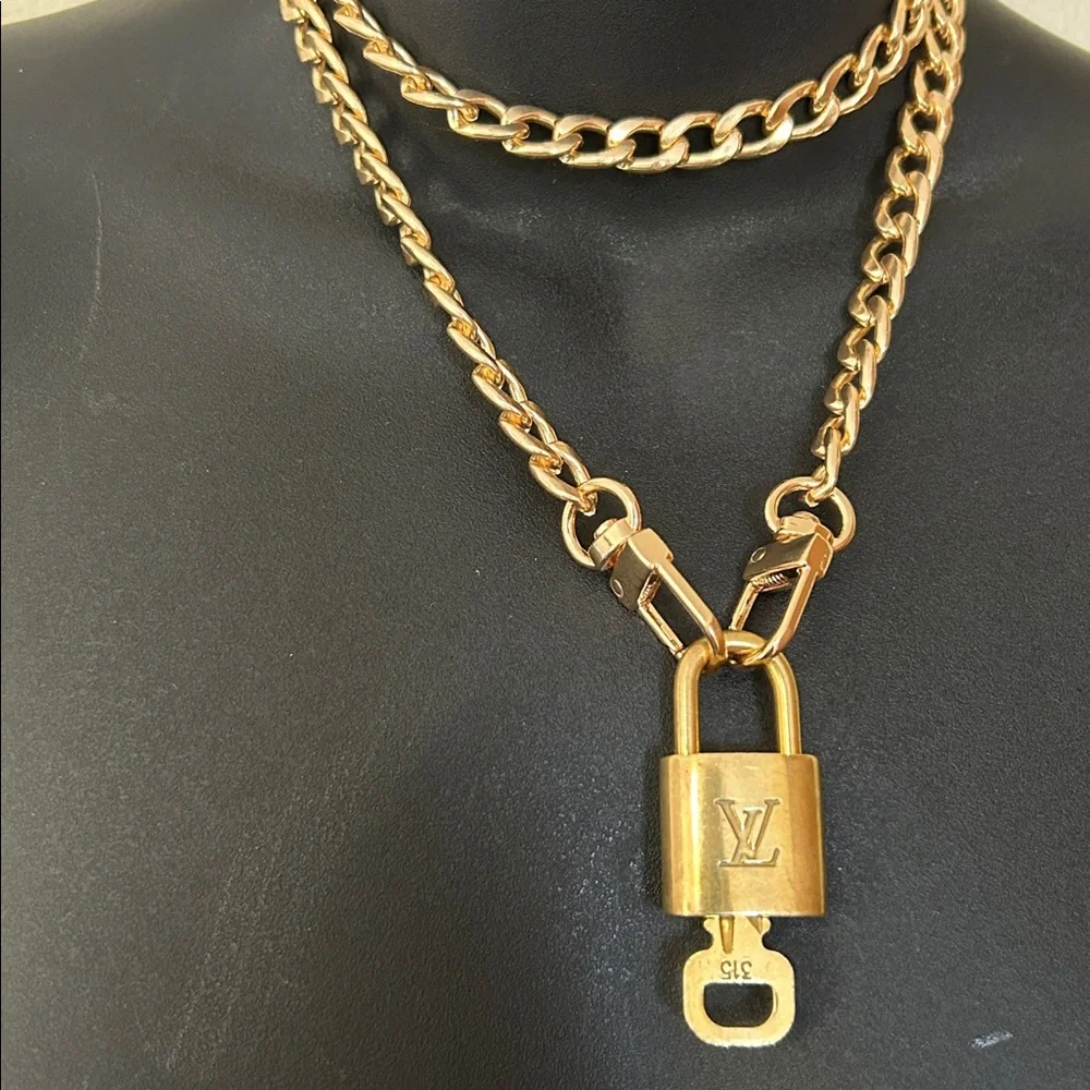 Louis Vuitton  Lock and Key Set Necklace with Unbranded chain